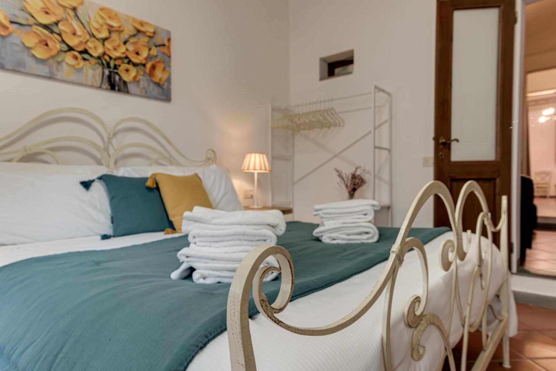 Luvi House - Sweet Dreams In Флоренция Экстерьер фото